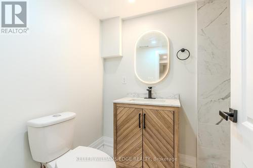 30 Angus Road, Hamilton, ON - Indoor Photo Showing Bathroom