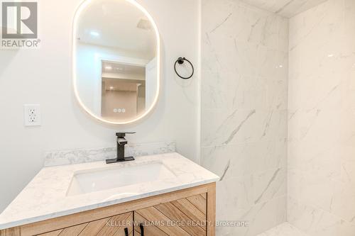 30 Angus Road, Hamilton, ON - Indoor Photo Showing Bathroom