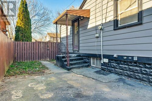 453 Paling Avenue, Hamilton, ON - Outdoor