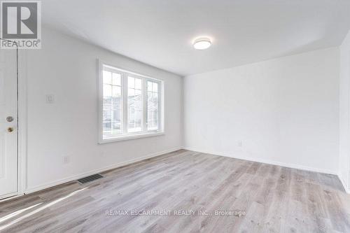 453 Paling Avenue, Hamilton, ON - Indoor Photo Showing Other Room