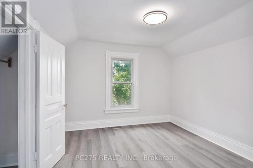 109 Mary Street, Sarnia, ON - Indoor Photo Showing Other Room