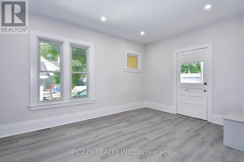 109 Mary Street, Sarnia, ON - Indoor Photo Showing Other Room