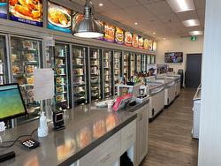 8453 Boul. Newman  Montréal (Lasalle), QC H8N 2Y7