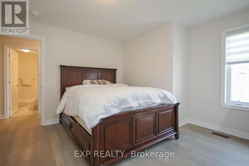 4559 Kelly Farm Drive, Ottawa, ON - Indoor Photo Showing Bedroom