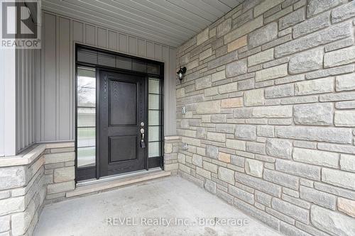 2 - 135 Borden Trail N, Welland, ON - Outdoor With Exterior