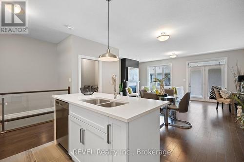 2 - 135 Borden Trail N, Welland, ON - Indoor Photo Showing Kitchen With Double Sink