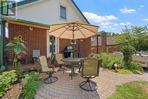 208 North Street N, Fort Erie, ON - Outdoor With Deck Patio Veranda