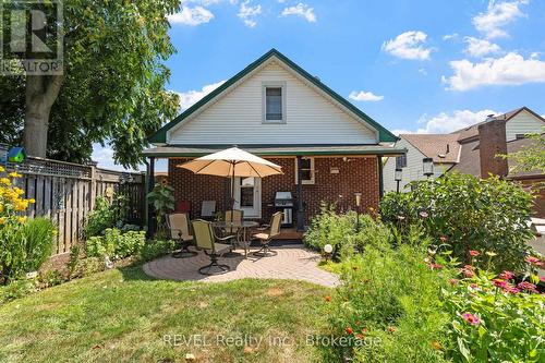 208 North Street N, Fort Erie, ON - Outdoor