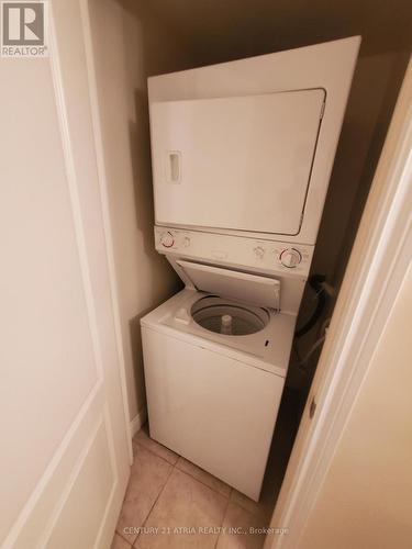 1810 - 50 Brian Harrison Way, Toronto, ON - Indoor Photo Showing Laundry Room