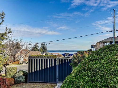 24-500 Russell Rd, Ladysmith, BC 