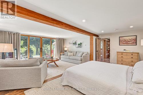 116 Lakeshore Road E, Blue Mountains (Blue Mountain Resort Area), ON - Indoor Photo Showing Bedroom