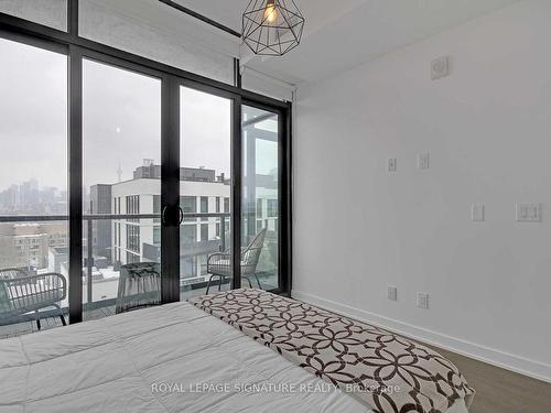 1011-8 Dovercourt Rd, Toronto, ON - Indoor