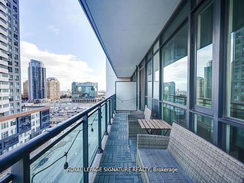 910-4070 Confederation Pkwy, Mississauga, ON - Outdoor With Balcony With Exterior