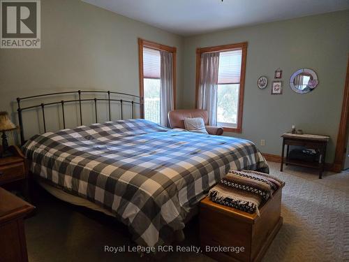 243392 Southgate Rd 24 Road, Southgate, ON - Indoor Photo Showing Bedroom