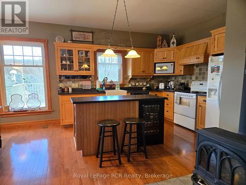 243392 Southgate Rd 24 Road, Southgate, ON - Indoor Photo Showing Kitchen