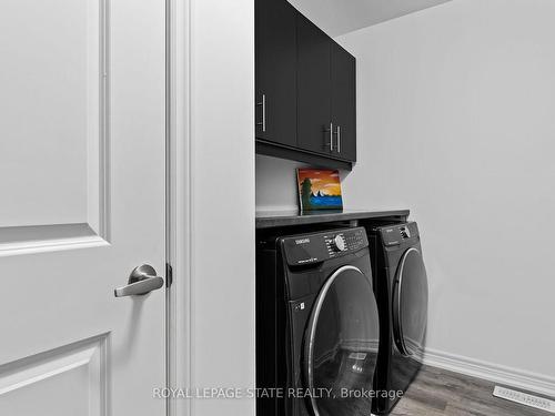 4069 Brock St, Lincoln, ON - Indoor Photo Showing Laundry Room