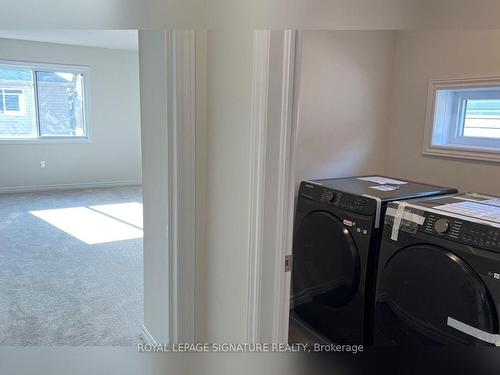 3128 Turner Cres, London, ON - Indoor Photo Showing Laundry Room