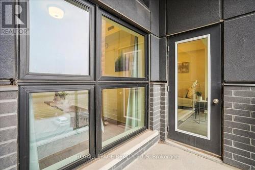 334 - 128 Grovewood Common, Oakville, ON -  With Balcony With Exterior