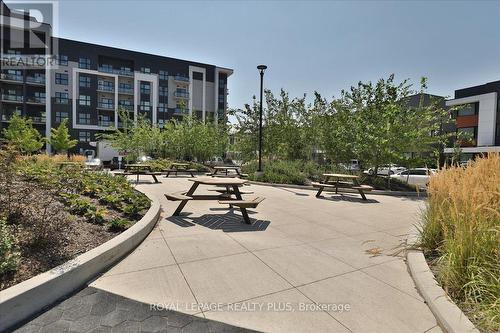 334 - 128 Grovewood Common, Oakville, ON - Outdoor