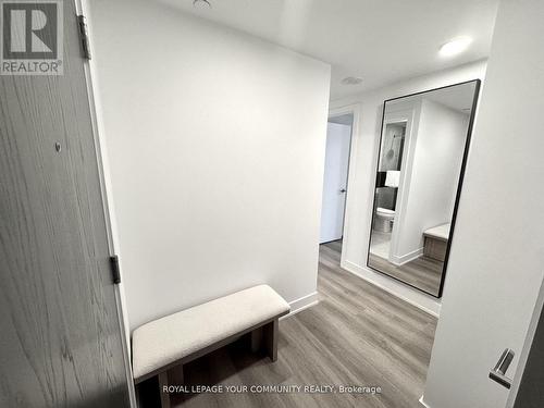 405 - 484 Spadina Avenue, Toronto, ON - Indoor Photo Showing Other Room