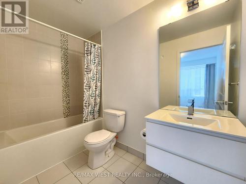 512 - 195 Bonis Avenue, Toronto, ON - Indoor Photo Showing Bathroom