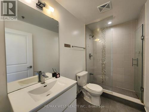 512 - 195 Bonis Avenue, Toronto, ON - Indoor Photo Showing Bathroom