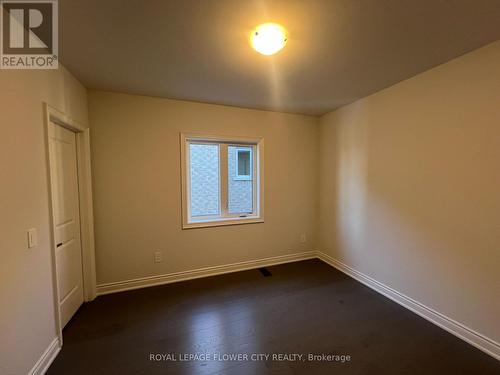 154 Rowe Street, Bradford West Gwillimbury, ON - Indoor Photo Showing Other Room