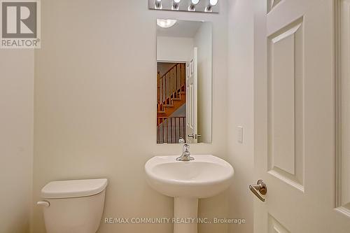 1424 Coral Springs Path, Oshawa, ON - Indoor Photo Showing Bathroom