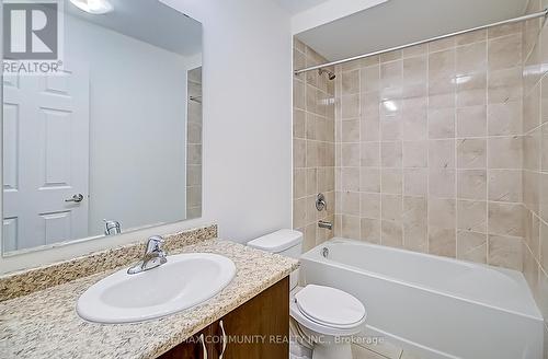 1424 Coral Springs Path, Oshawa, ON - Indoor Photo Showing Bathroom