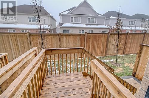 1424 Coral Springs Path, Oshawa, ON - Outdoor