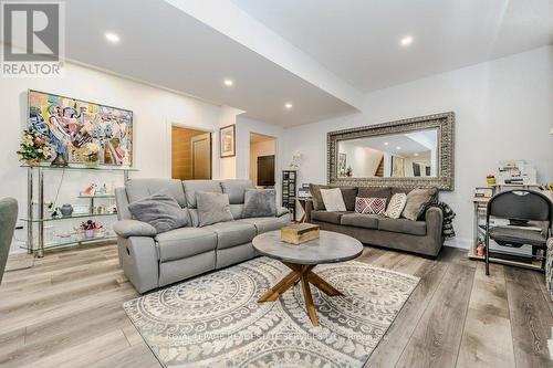 9 - 6 Beckett Drive, Brantford, ON - Indoor Photo Showing Living Room