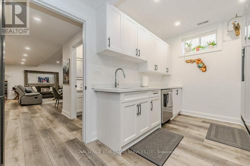 9 - 6 Beckett Drive, Brantford, ON - Indoor Photo Showing Kitchen