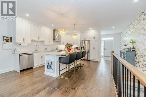 9 - 6 Beckett Drive, Brantford, ON - Indoor Photo Showing Kitchen With Upgraded Kitchen