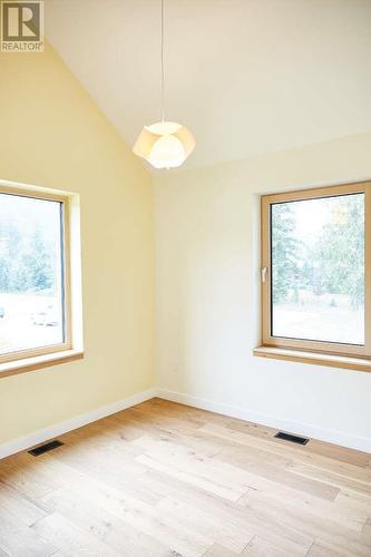 1005 Basin Lane, Revelstoke, BC - Indoor Photo Showing Other Room