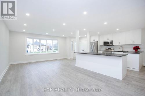 510 Nipigon Street, Oshawa, ON - Indoor Photo Showing Kitchen