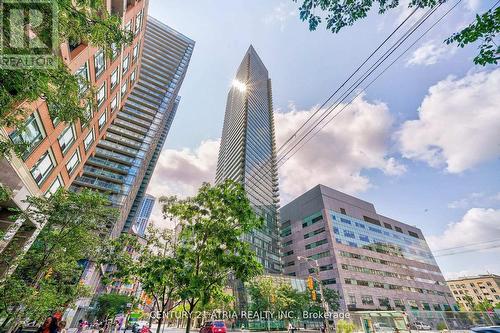 3802 - 832 Bay Street, Toronto, ON - Outdoor With Facade