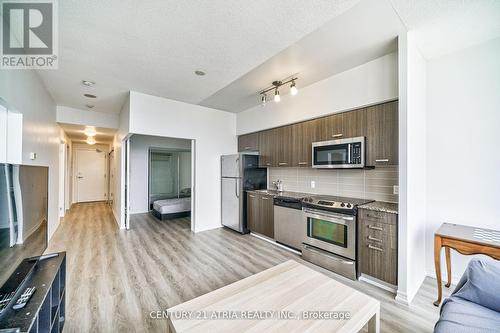 3802 - 832 Bay Street, Toronto, ON - Indoor Photo Showing Kitchen