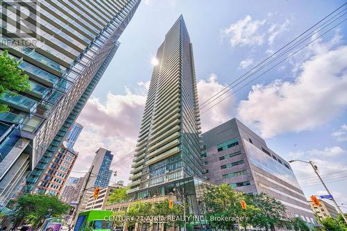 3802 - 832 Bay Street, Toronto, ON - Outdoor With Facade