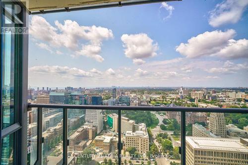 3802 - 832 Bay Street, Toronto, ON - Outdoor With View