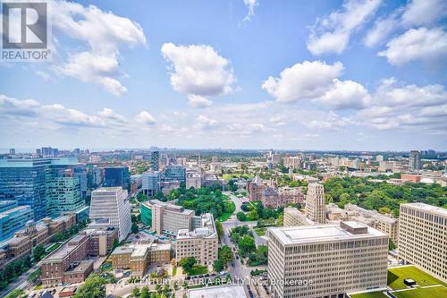 3802 - 832 Bay Street, Toronto, ON - Outdoor With View