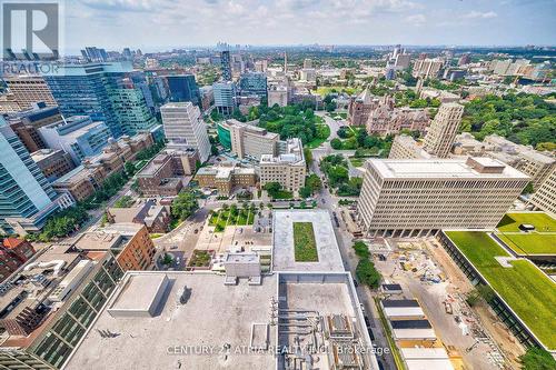 3802 - 832 Bay Street, Toronto, ON - Outdoor With View