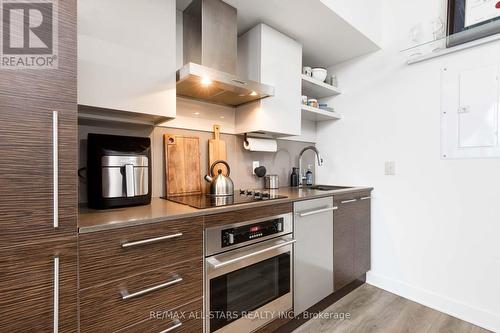 908 - 1030 King Street W, Toronto, ON - Indoor Photo Showing Kitchen