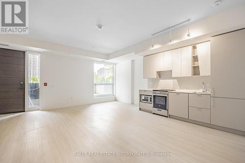 101 - 3883 Quartz Road, Mississauga, ON - Indoor Photo Showing Kitchen