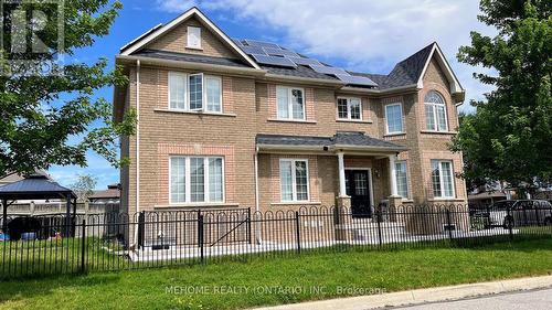 298 Alexander Cres Upper Apt, Milton, ON - Outdoor With Facade