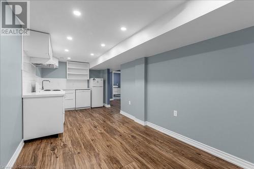 Unit 1 (Basement) Living/ Dining Room - 480 King William Street, Hamilton, ON - Indoor Photo Showing Kitchen