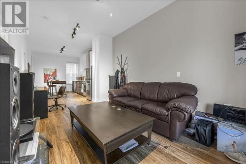 Unit 2 (Main Floor) Living / Dining Room - 480 King William Street, Hamilton, ON - Indoor Photo Showing Living Room