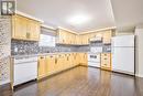 Lower - 258 Stone Road, Aurora, ON  - Indoor Photo Showing Kitchen 