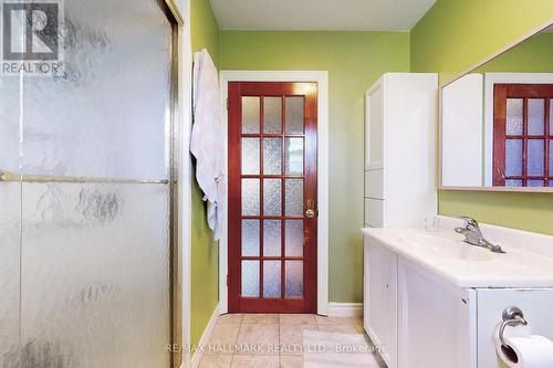 Main - 100 Stevenson Road, Toronto, ON - Indoor Photo Showing Bathroom