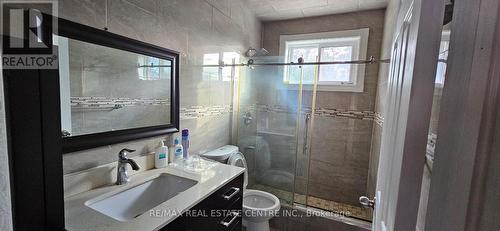 191 Taysham Crescent, Toronto, ON - Indoor Photo Showing Bathroom