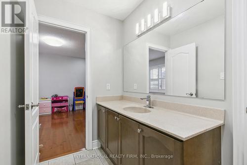 8 Redwillow Road, Brampton, ON - Indoor Photo Showing Bathroom